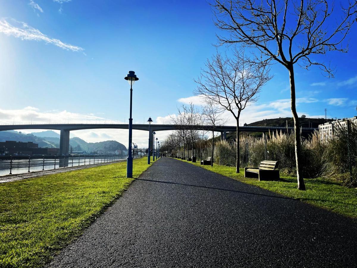 Gran Bilbao XI With Parking By Aston Rentals 巴拉卡 外观 照片